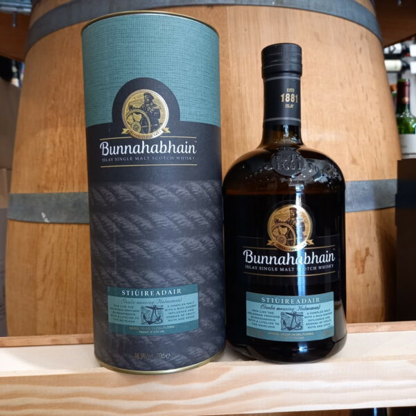bunnah stiu si 600x600 - Bunnahabhain Stiuireadair - Single Malt Whisky 70cl