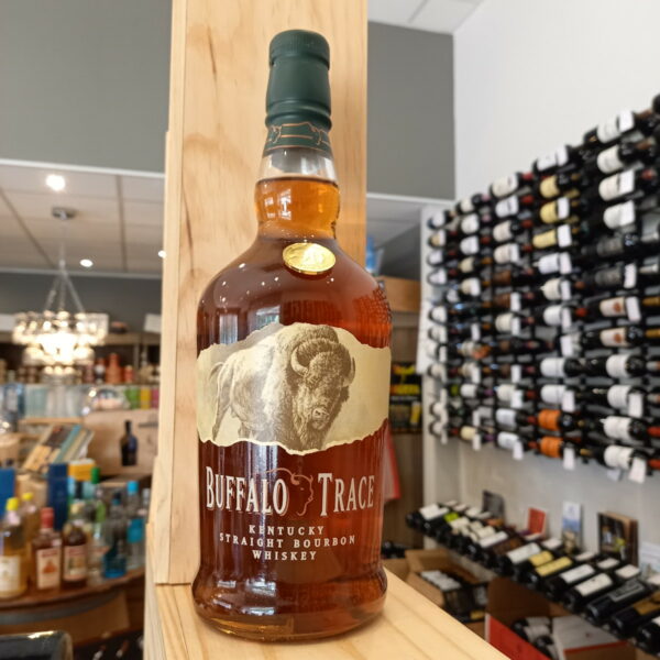 buffalo 600x600 - Buffalo Trace 90 proof 70cl - Kentucky Straight Bourbon Whisky