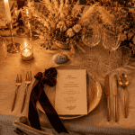 decos de mariage table fleurs terracotta