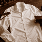 Défroisser vêtement sans fer chemise coton
