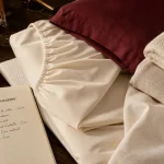 Linge de maison définition : drap, taie et torchon de cuisine